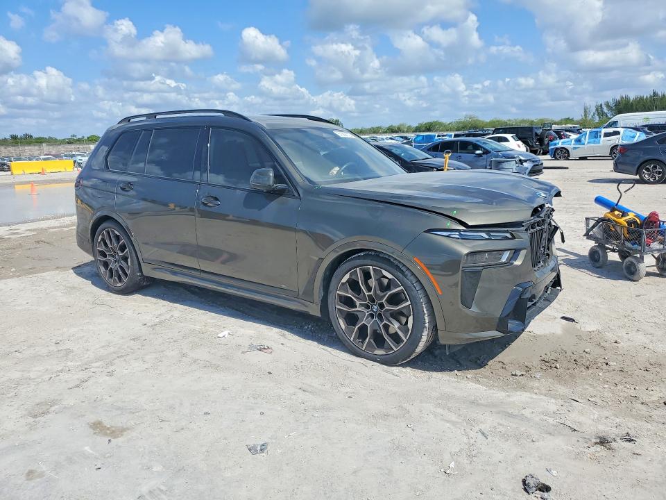 2025 BMW X7 VIN 5UX23EM04S9Y67938 COPART salvage auction — FRONT END, FL, sold $1,100 on 2026-07-29 (photo 4)