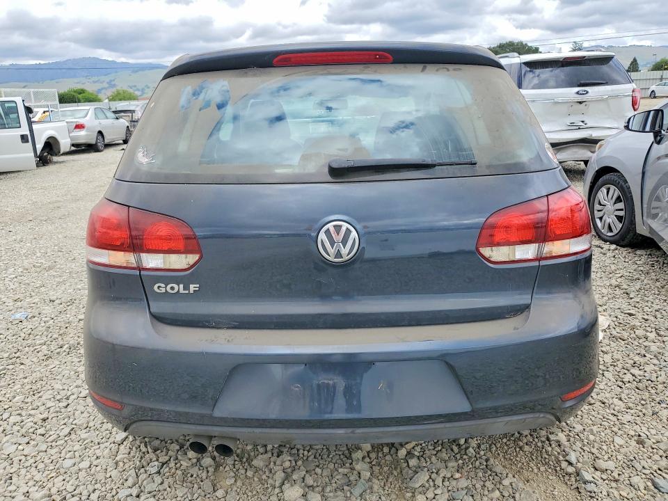 2010 Volkswagen Golf VIN WVWBB7AJ9AW263900 COPART salvage auction — MINOR DENT/SCRATCHES, Ca - Dis/Dlr/Exp App For Dup Clean, sold $600 on 2026-07-02 (photo 6)