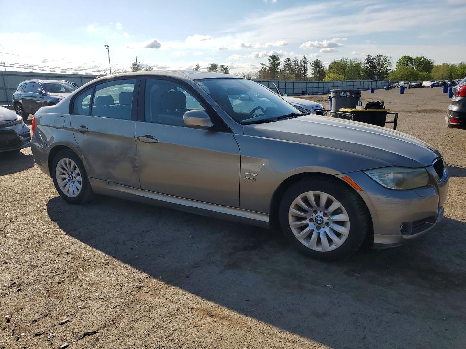 2009 BMW 3 series VIN WBAPK73569A455061 COPART salvage auction — SIDE, PA - CERT OF TITLE, sold $1,300 on 2026-07-07 (photo 4)