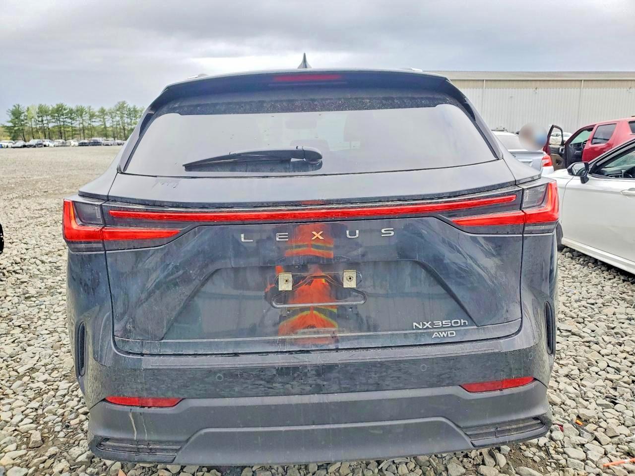 2025 Lexus NX 350h VIN JTJGKCEZ2S5036731 COPART salvage auction — Side, NJ - CERT OF TITLE-SALVAGE, sold $26,250 on 2026-07-06 (photo 6)