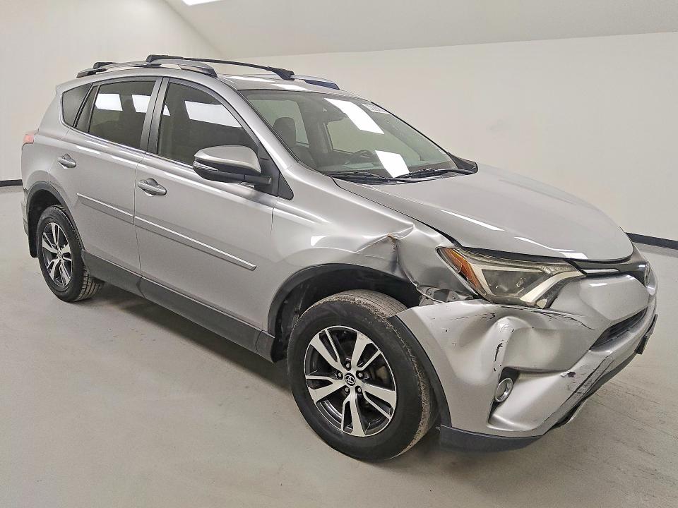 2018 Toyota Rav4 VIN JTMWFREV9JJ164277 COPART salvage auction — FRONT END, TX - CERTIFICATE OF TITLE, sold $6,800 on 2026-07-28 (photo 4)
