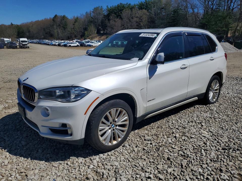 2016 BMW X5 VIN 5UXKR0C55G0P34812 COPART salvage auction — MINOR DENT/SCRATCHES, Ma - Certificate Of Title, sold $3,050 on 2026-07-15 (photo 1)