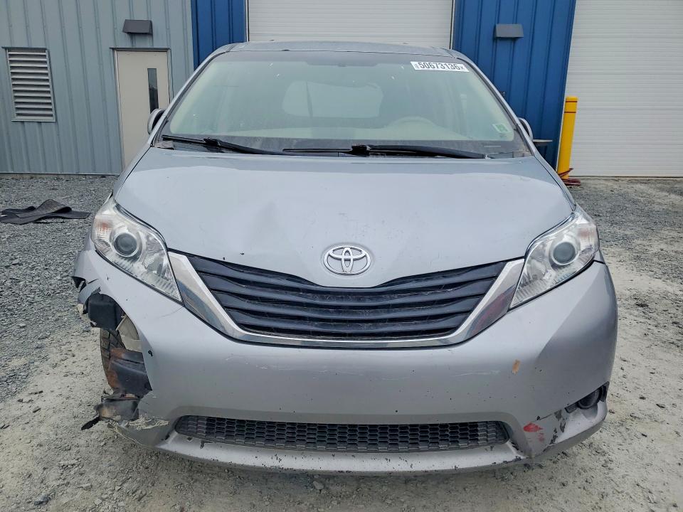 2011 Toyota VIN 5TDKK3DC8BS159342 COPART salvage auction — SIDE, Pe - Clean Title, sold $1,250 on 2026-07-02 (photo 5)