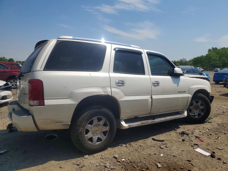 2004 Cadillac Escalade VIN 1GYEK63N14R208314 COPART salvage auction — FRONT END, Md - Cert Of Salvage > 75% Damage, sold $125 on 2026-07-30 (photo 3)