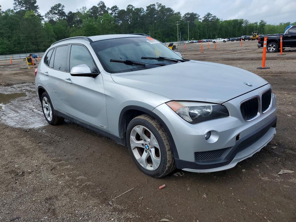 2015 BMW X1 VIN WBAVM1C58FV318366 COPART salvage auction — REAR END, La - Dealer Only Clean Title (P), sold $1,450 on 2026-07-09 (photo 4)