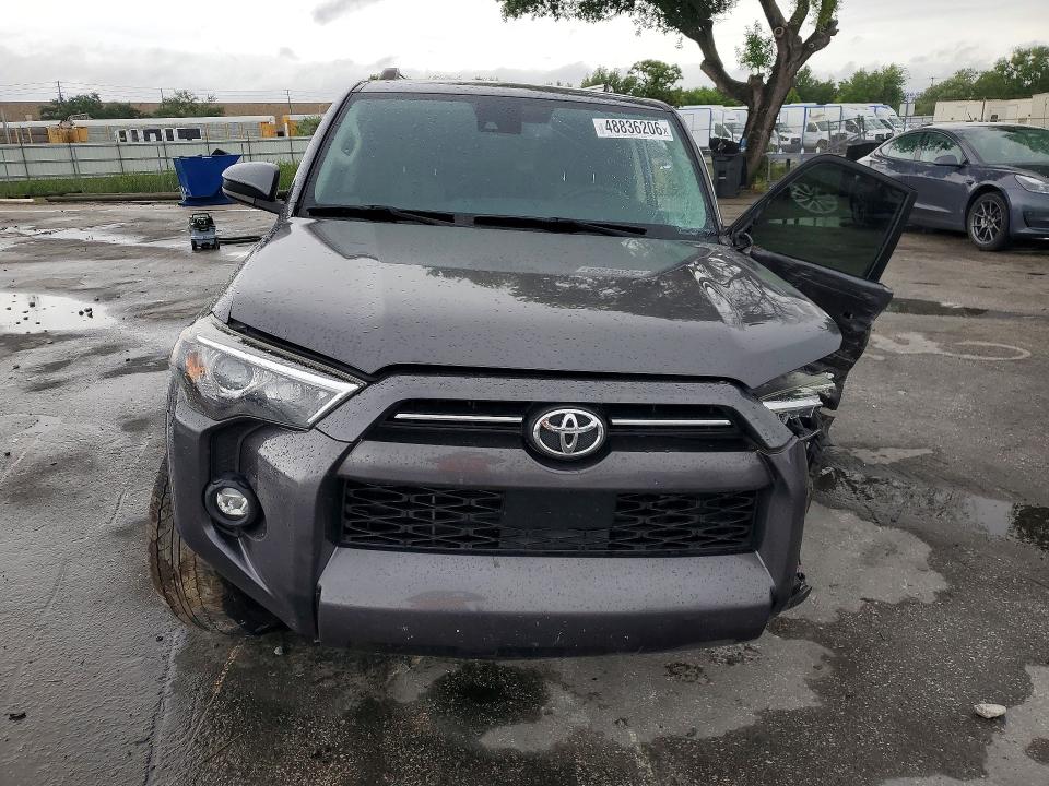2022 Toyota 4runner VIN JTEEU5JR3N5260337 COPART salvage auction — SIDE, Fl - Certificate Of Destruction, sold $7,100 on 2026-07-02 (photo 5)