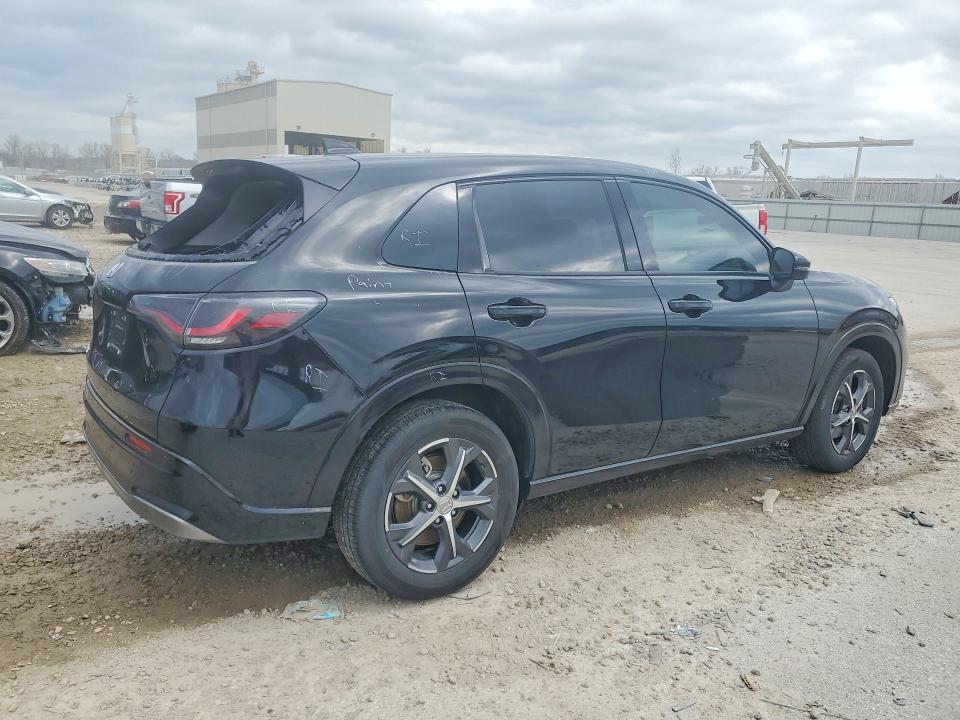 2025 Honda Hr-v VIN 3CZRZ2H70SM780179 COPART salvage auction — HAIL, Ks - Certificate Of Title, sold $1,500 on 2026-06-30 (photo 3)