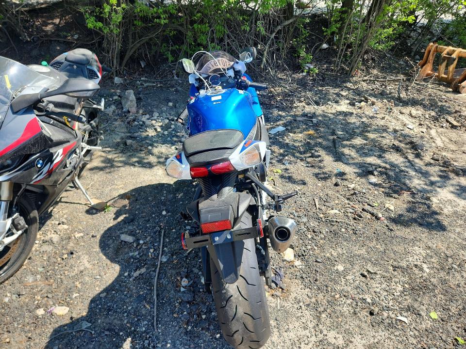 2025 Suzuki Gsx-r VIN JS1GN7FA4S7100809 COPART salvage auction — FRONT END, Md - Cert Of Salvage > 75% Damage, sold $1,200 on 2026-07-02 (photo 4)