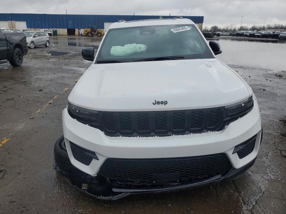 2025 Jeep Cherokee VIN 1C4RJHBG3SC330777 COPART salvage auction — FRONT END, Mi - Certificate Of Title, sold $17,900 on 2026-07-28 (photo 5)