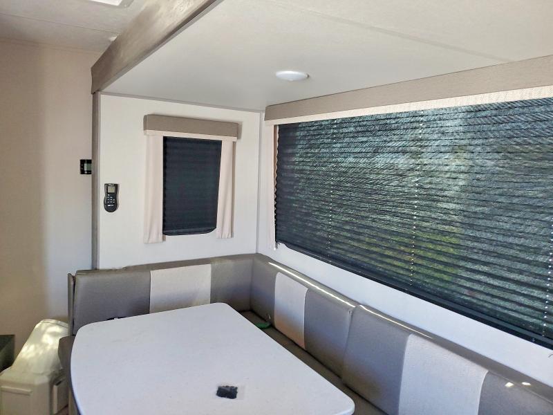2026 Forester river Recreational vehicle (rv) VIN 5ZT2ARUB4TN302306 COPART salvage auction — VANDALISM, NV - SALVAGE TITLE, sold $15 on 2026-07-30 (photo 6)