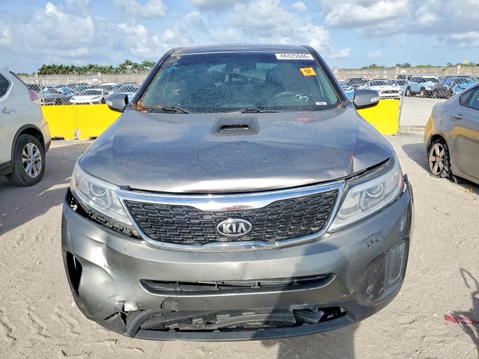 2014 Kia Sorento VIN 5XYKT3A6XEG535990 COPART salvage auction — FRONT END, Fl - Cert Of Title-Slvg Rebld Flood, sold $1,250 on 2026-07-29 (photo 5)