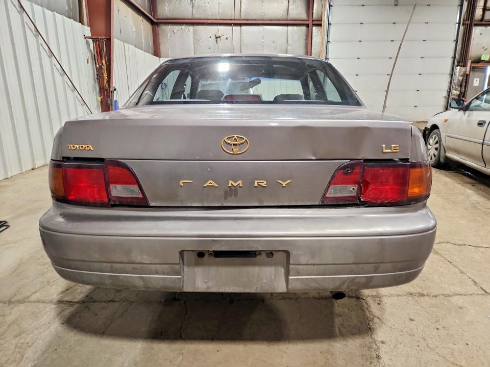 1995 Toyota Camry VIN JT2SK12EXS0312579 COPART salvage auction — FRONT END, Ak - Cert Of Veh Title-Reconstructe, sold $25 on 2026-07-21 (photo 6)