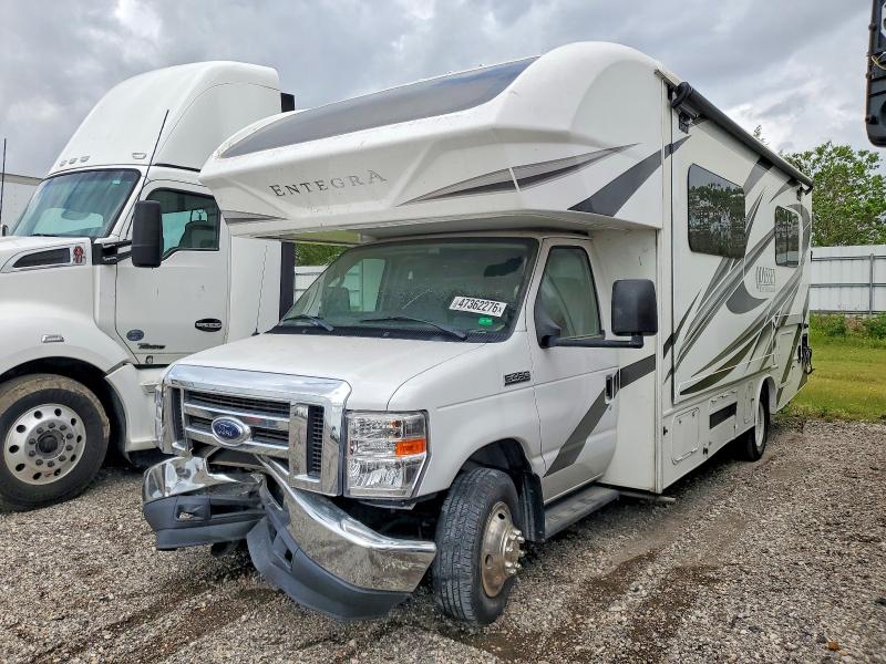 2022 Ford Econoline VIN 1FDXE4FN8NDC24400 COPART salvage auction — FRONT END, TX - SALVAGE VEHICLE TITLE, sold $7,400 on 2026-07-30 (photo 2)