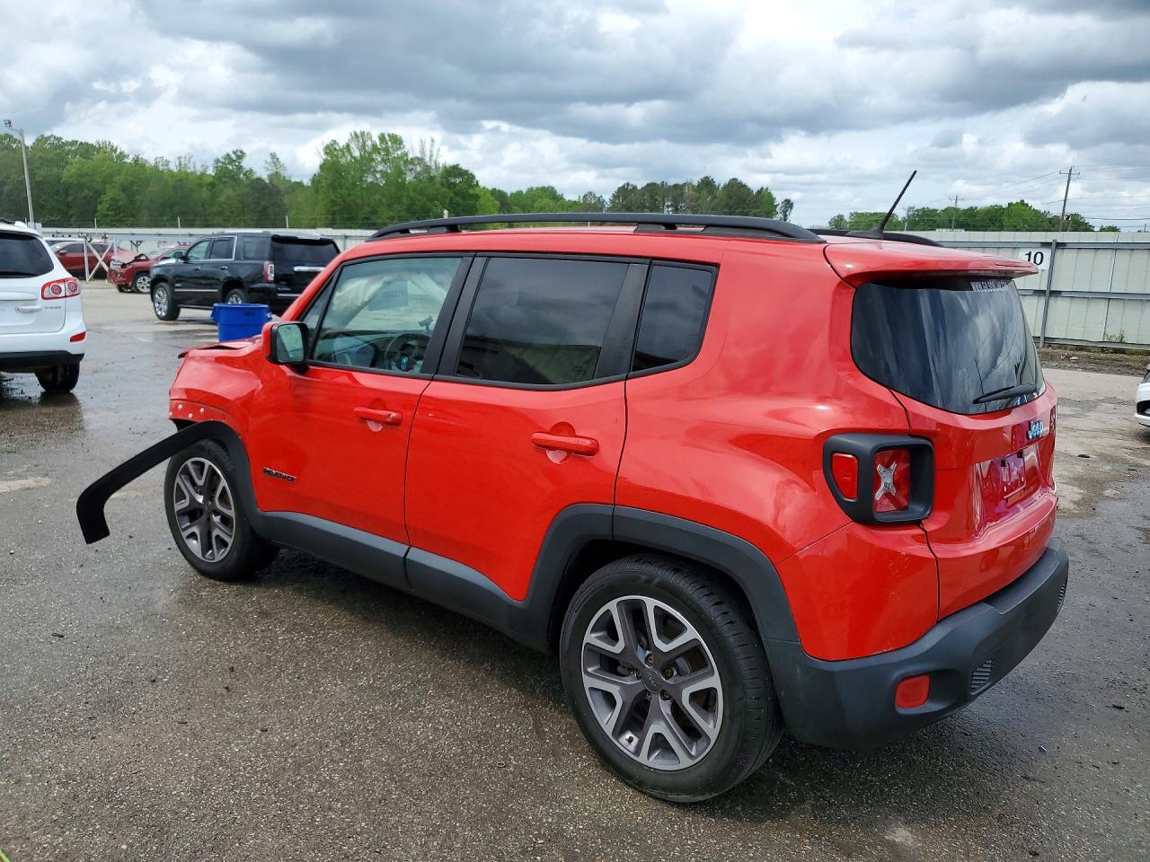2015 Jeep Renegade VIN ZACCJABT9FPC22823 COPART salvage auction — Front End, AL - CERT OF TITLE-SALVAGE TITLE, sold $700 on 2026-07-09 (photo 2)