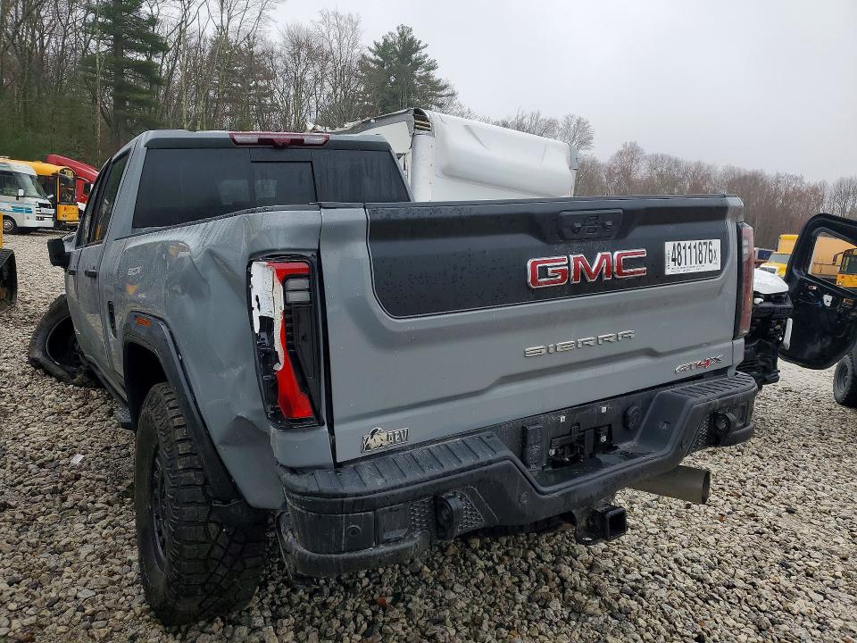 2024 Gmc VIN 1GT49ZEY7RF381978 COPART salvage auction — FRONT END, Vt - Cert Of Title-Salvage Vehicle, sold $22,500 on 2026-07-21 (photo 2)