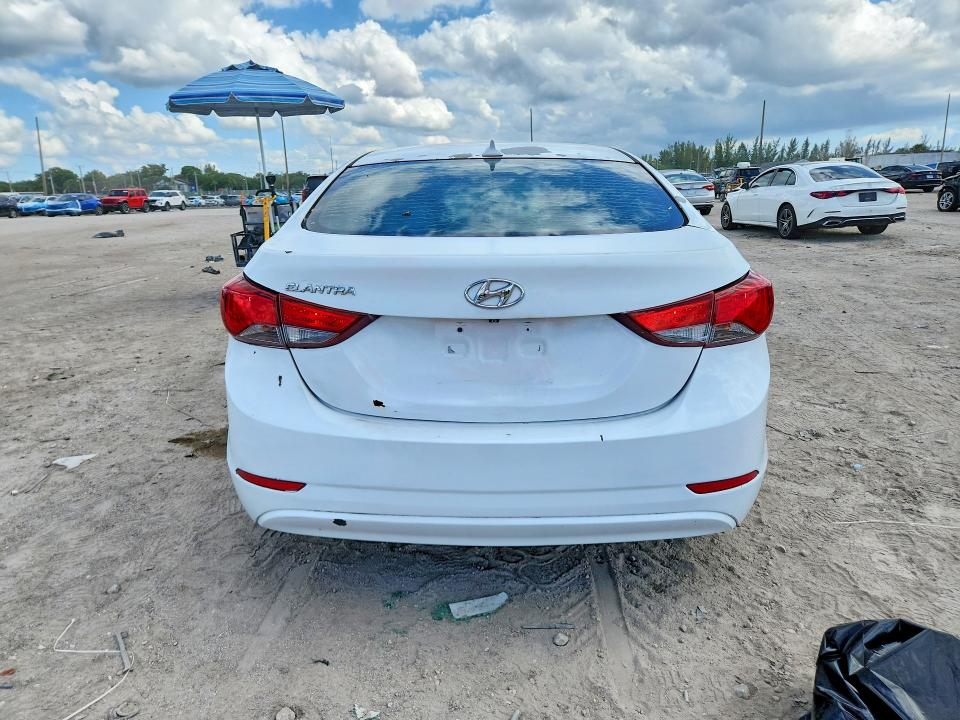 2016 Hyundai Elantra VIN 5NPDH4AE8GH788714 COPART salvage auction — MINOR DENT/SCRATCHES, MT - CERT OF TITLE-REBUILT SALVAGE, sold $1,700 on 2026-07-02 (photo 6)