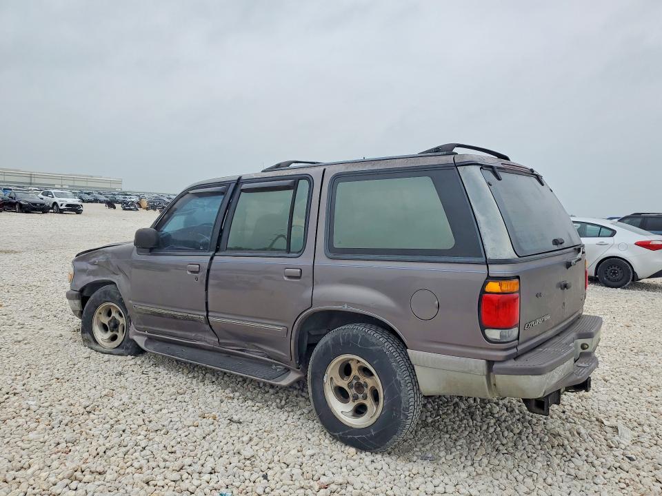 1996 Ford Explorer VIN 1FMDU32X3TZB36619 COPART salvage auction — UNDERCARRIAGE, Tx - Salvage Vehicle Title, sold $275 on 2026-07-02 (photo 2)