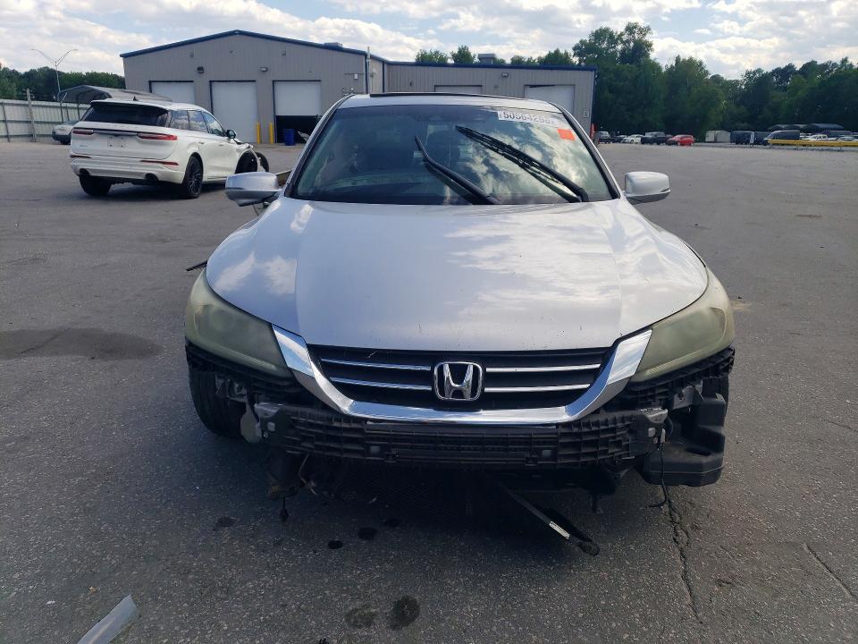 2013 Honda VIN 1HGCR2F89DA116343 COPART salvage auction — SIDE, Nc - Salvage Certificate Of Title, sold $500 on 2026-07-02 (photo 5)