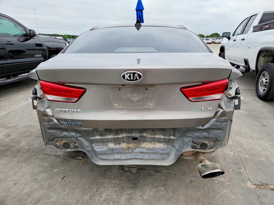 2018 Kia Optima VIN 5XXGU4L33JG242541 COPART salvage auction — REAR END, Tx - Salvage Vehicle Title, sold $3,250 on 2026-07-02 (photo 6)