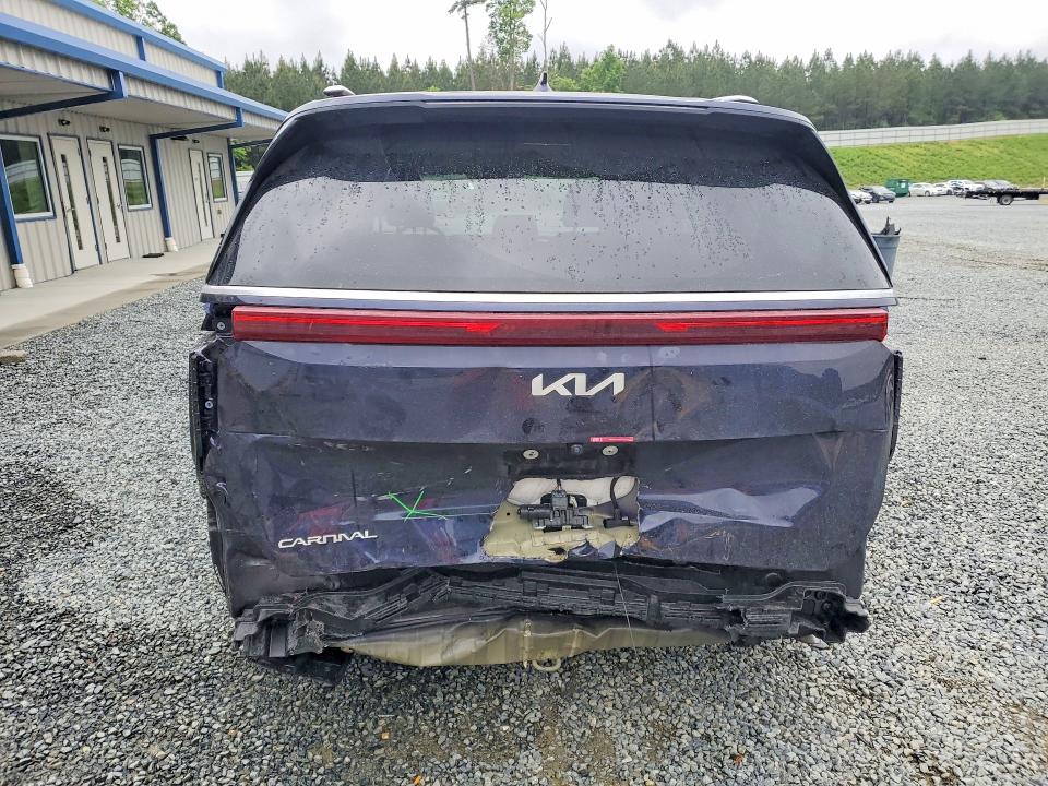 2025 Kia Carnival VIN KNDNC5K39S6527469 COPART salvage auction — REAR END, Nc - Salvage Certificate Of Title, sold $16,200 on 2026-07-02 (photo 6)