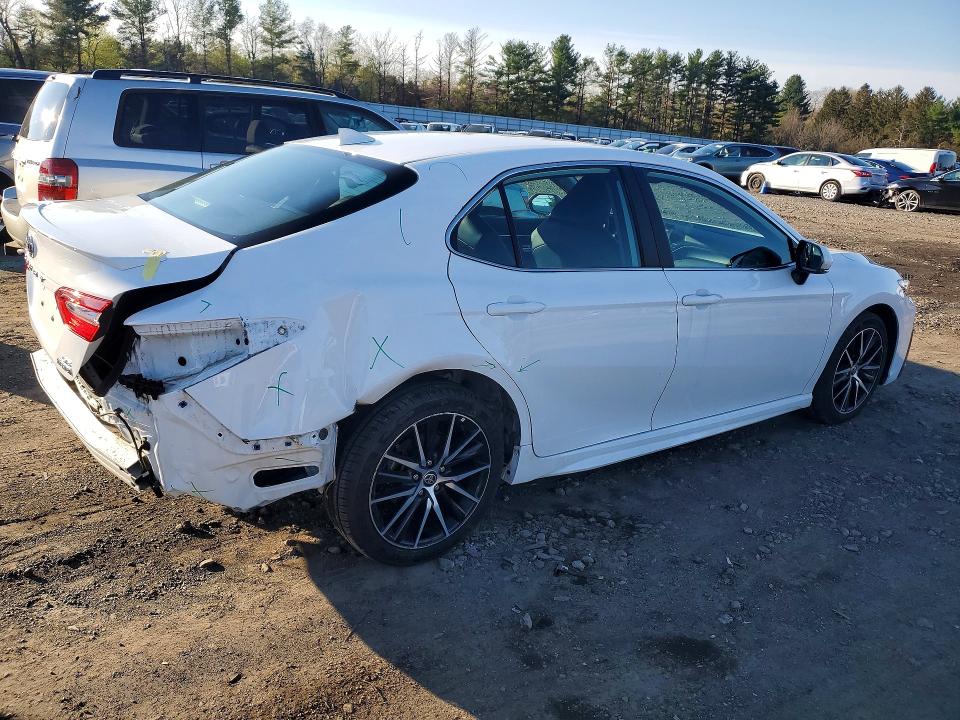 2022 Toyota Camry VIN 4T1G31AK0NU579966 COPART salvage auction — REAR END, Md - Cert Of Salvage > 75% Damage, sold $13,200 on 2026-07-06 (photo 3)