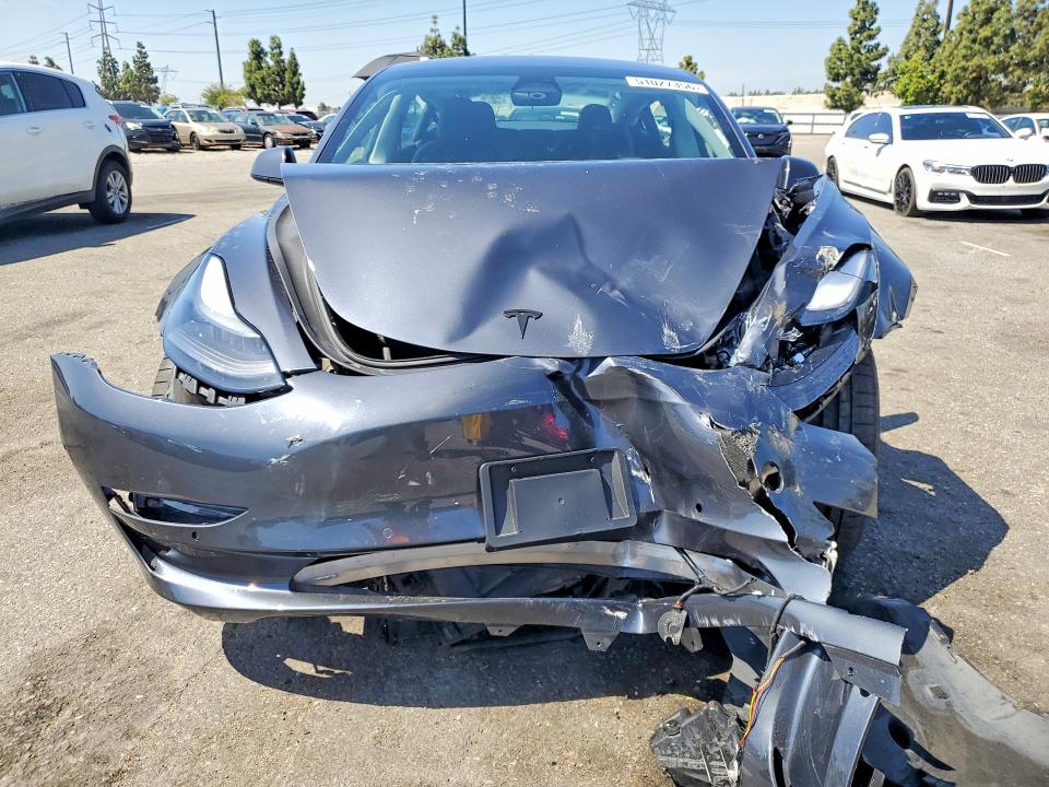2022 Tesla VIN 5YJ3E1EC8NF265829 COPART salvage auction — FRONT END, Ca - Salvage Certificate, sold $8,500 on 2026-07-30 (photo 5)