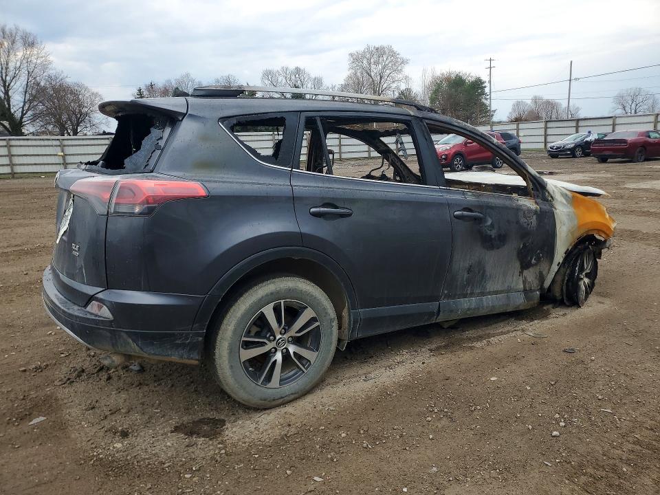 2017 Toyota Rav 4 VIN JTMRFREV1HD202414 COPART salvage auction — BURN, Mi - Scrap Certificate Of Title, sold $200 on 2026-07-22 (photo 3)