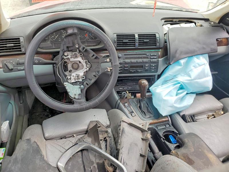 2003 BMW 3 series VIN WBAET374X3NJ40388 COPART salvage auction — FRONT END, TX - SALVAGE VEHICLE TITLE (P), sold $300 on 2026-07-09 (photo 8)