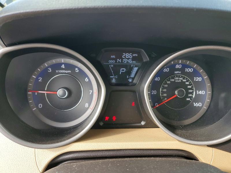2013 Hyundai Elantra VIN KMHDH4AE8DU821210 COPART salvage auction — REAR END, WA - VEHICLE CERT OF OWNERSHIP-TITL, sold $350 on 2026-07-27 (photo 9)