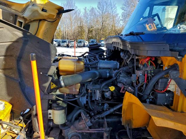 2012 International 4000 series VIN 1HTMKAAR1CH621979 COPART salvage auction — MINOR DENT/SCRATCHES, Ct - Certificate Of Title (P), sold $15,755 on 2026-07-28 (photo 7)