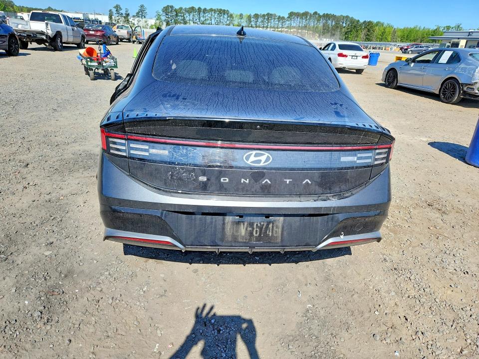 2024 Hyundai Sonata VIN KMHL64JA0RA426008 COPART salvage auction — SIDE, Nc - Salvage Certificate Of Title, sold $6,600 on 2026-07-13 (photo 6)
