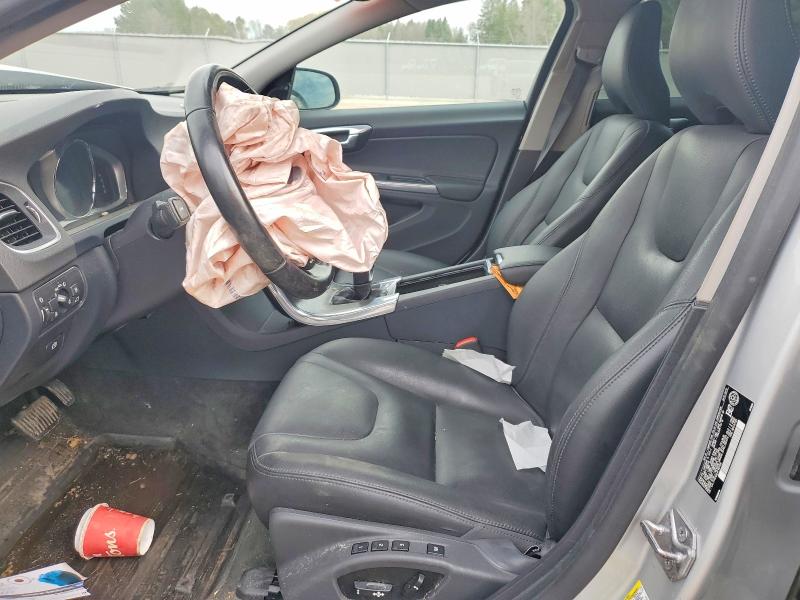 2015 Volvo V60 VIN YV4612HLXF1001156 COPART salvage auction — FRONT END, On - Permit No Brand - Unfit, sold $650 on 2026-07-14 (photo 7)