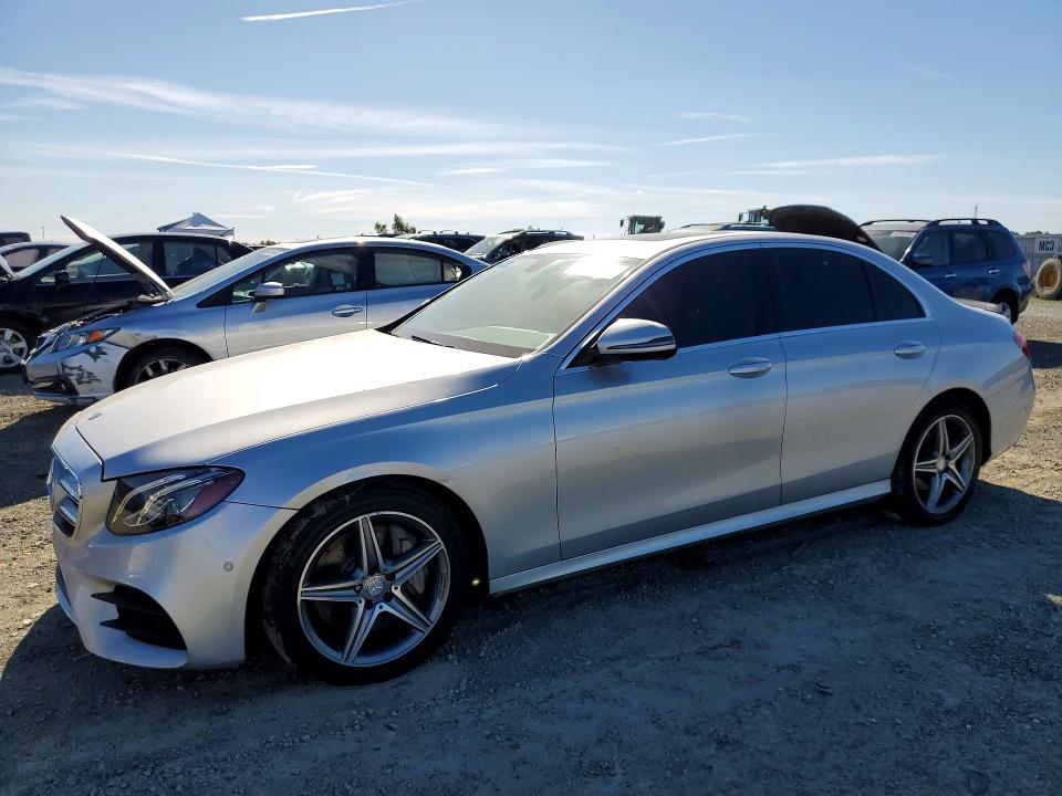 2017 Mercedes-benz E-class VIN WDDZF4JBXHA033046 COPART salvage auction — MINOR DENT/SCRATCHES, Ca - Dis/Dlr/Exp Only Clean Title (P), sold $7,200 on 2026-07-28 (photo 1)