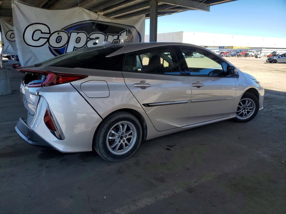 2017 Toyota Prius VIN JTDKARFP3H3056331 COPART salvage auction — REAR END, Id - Salvage Certificate Of Title, sold $20 on 2026-07-21 (photo 3)
