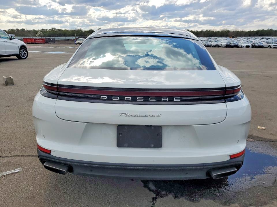 2024 Porsche Panamera VIN WP0AA2YA0RL003051 COPART salvage auction — FRONT END, Salvage Title, sold $33,250 on 2026-07-20 (photo 6)