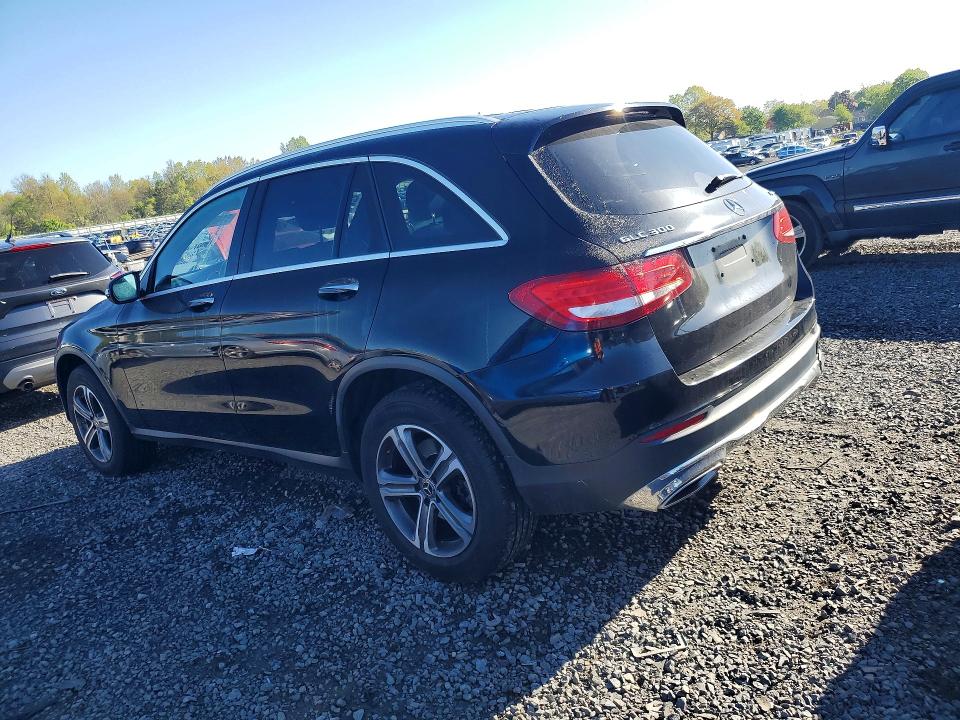 2018 Mercedes-benz Glc VIN WDC0G4KB6JV043161 COPART salvage auction — MINOR DENT/SCRATCHES, Id - Salvage Certificate Of Title, sold $9,300 on 2026-07-10 (photo 2)