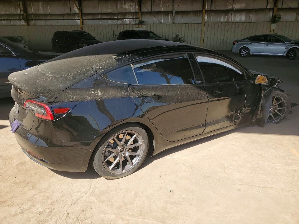 2022 Tesla Model 3 VIN 5YJ3E1EA0NF106527 COPART salvage auction — FRONT END, AZ - CERT OF TITLE - SALVAGE, sold $5,900 on 2026-07-27 (photo 3)