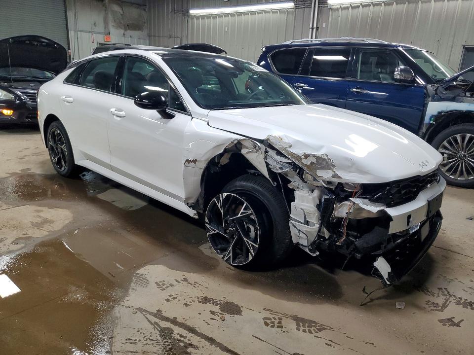 2025 Kia K5 VIN KNAG64J78S5391367 COPART salvage auction — FRONT END, Il - Salvage Certificate, sold $9,300 on 2026-07-09 (photo 4)