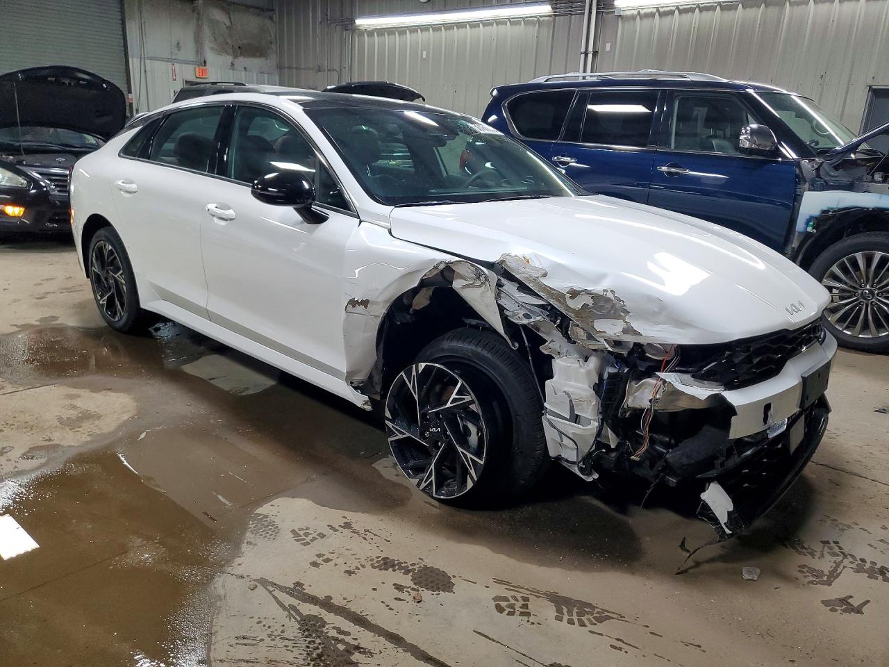 2025 Kia K5 VIN KNAG64J78S5391367 COPART salvage auction — Front End, IL - SALVAGE CERTIFICATE, sold $9,300 on 2026-06-30 (photo 4)
