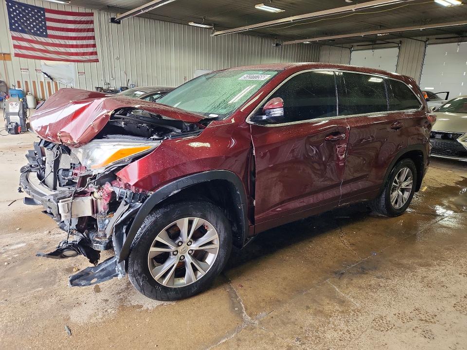 2014 Toyota Highlander VIN 5TDBKRFH8ES031585 COPART salvage auction — FRONT END, Wv - Certificate Of Title, sold $250 on 2026-07-07 (photo 1)