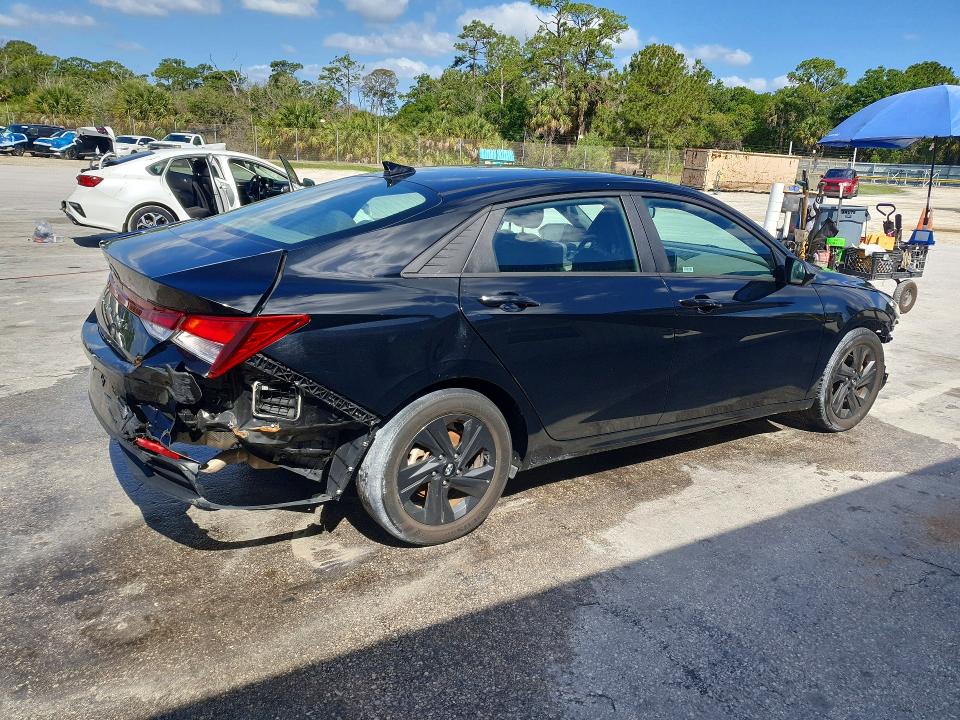 2023 Hyundai Elantra VIN KMHLM4AG9PU604424 COPART salvage auction — FRONT END, Fl - Certificate Of Destruction, sold $4,050 on 2026-07-15 (photo 3)