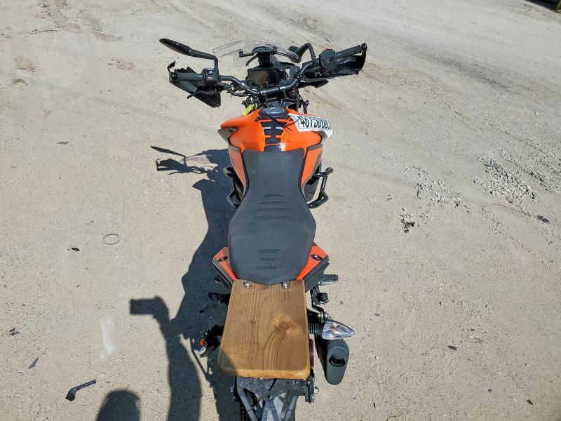 2020 Ktm 390 adventure VIN MD2JGJ402LC212279 COPART salvage auction — FRONT END, TX - SALVAGE VEHICLE TITLE, sold $750 on 2026-07-23 (photo 6)