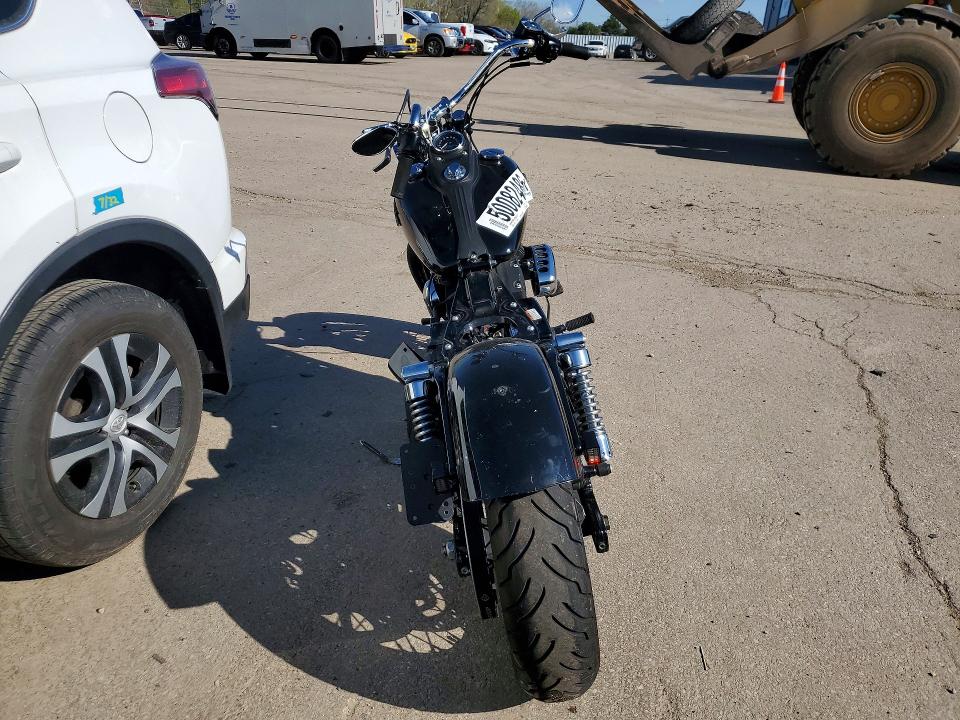 2014 Harley-davidson Street bob VIN 1HD1GXM15EC329020 COPART salvage auction — SIDE, Wv - Salvage Certificate, sold $1,000 on 2026-07-30 (photo 4)