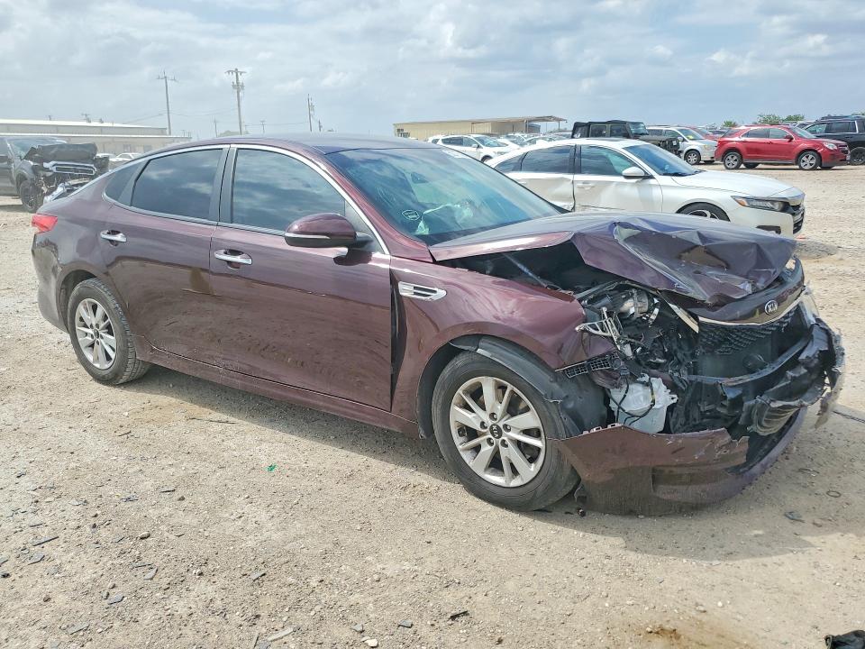 2017 Kia Optima VIN 5XXGT4L39HG166529 COPART salvage auction — FRONT END, Tx - Salvage Vehicle Title, sold $850 on 2026-07-02 (photo 4)