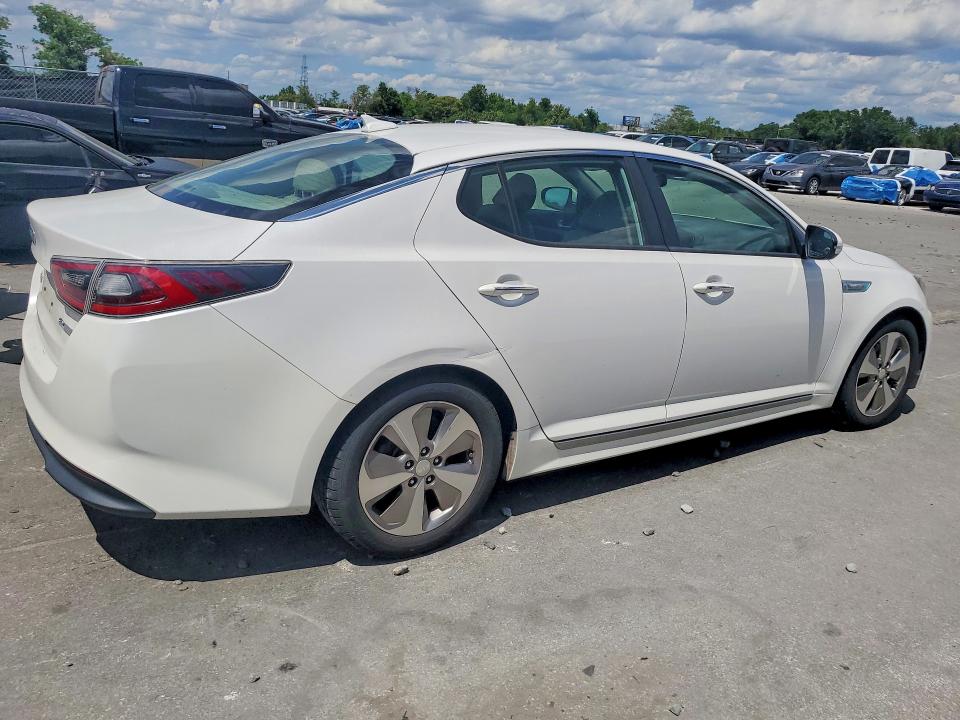 2015 Kia Optima VIN KNAGN4AD9F5090525 COPART salvage auction — MINOR DENT/SCRATCHES, Fl - Certificate Of Title, sold $500 on 2026-07-28 (photo 3)