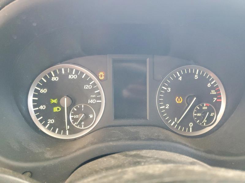 2016 Mercedes-benz Metris VIN WD4PG2EE0G3096964 COPART salvage auction — MINOR DENT/SCRATCHES, Fl - Dealer Only Clean Title (P), sold $8,800 on 2026-07-22 (photo 9)