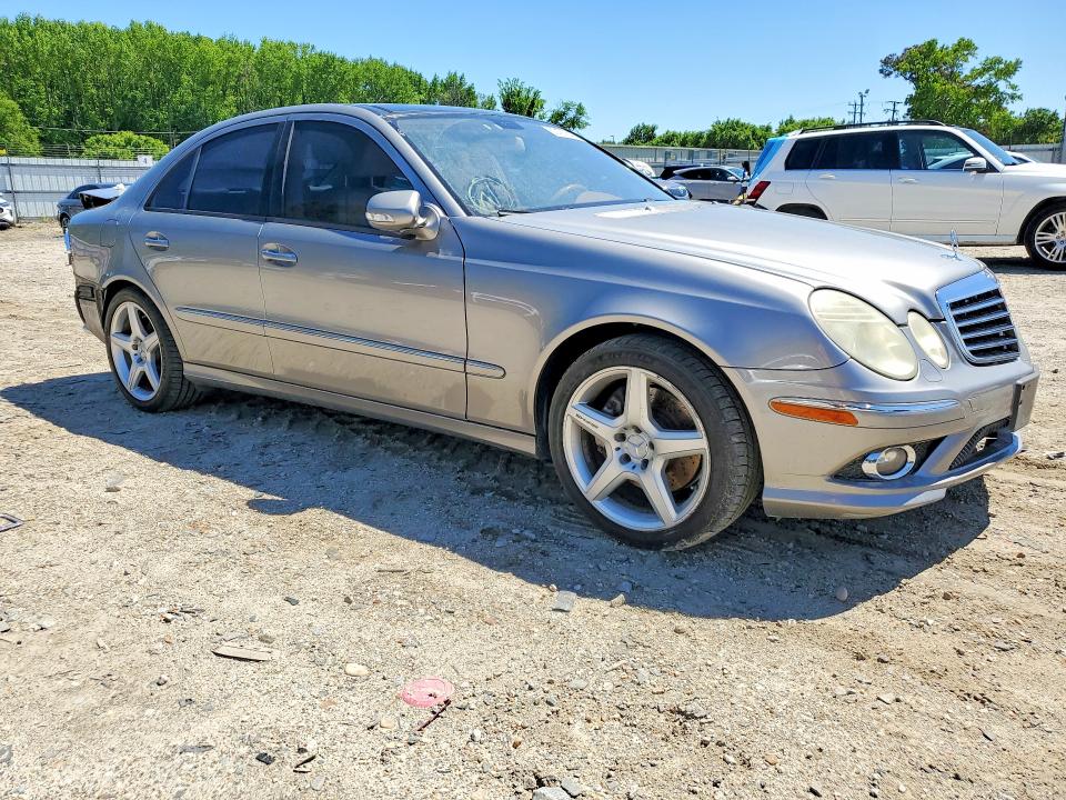 2008 Mercedes-benz E-klasse VIN WDBUF56X78B316544 COPART salvage auction — REAR END, Va - Cert Of Title - Salvage, sold $875 on 2026-07-07 (photo 4)