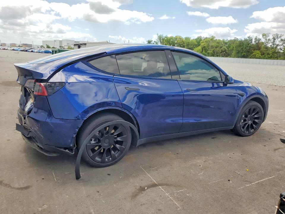 2021 Tesla Model y VIN 5YJYGDEE4MF207363 COPART salvage auction — REAR END, Fl - Cert Of Title Slvg Rebuildable, sold $9,000 on 2026-07-06 (photo 3)