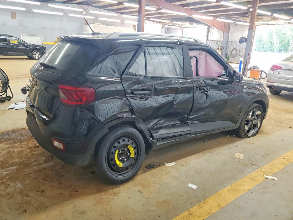 2025 Hyundai VIN KMHRC8A37SU368866 COPART salvage auction — SIDE, Fl - Dealer Only Salvage Title, sold $6,300 on 2026-07-15 (photo 3)