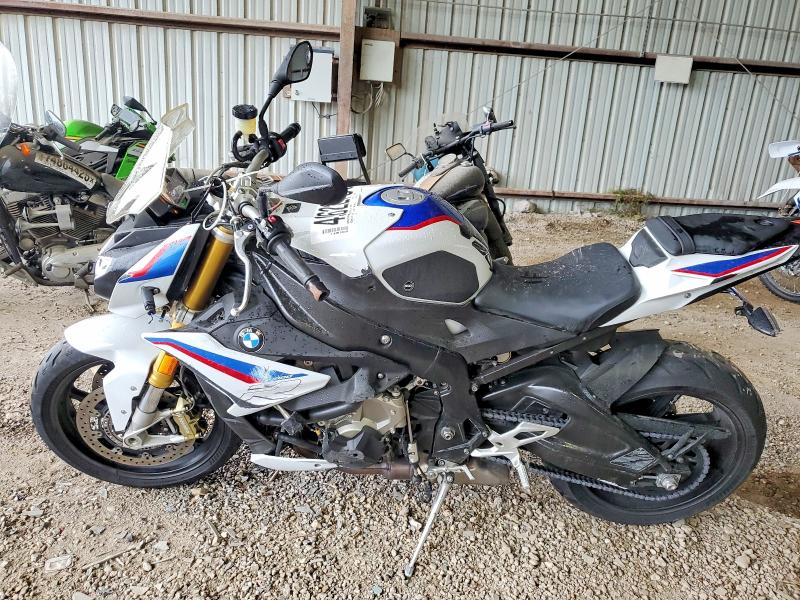 2018 BMW S VIN WB10D6203JZ762219 COPART salvage auction — FRONT END, Salvage Title, sold $2,600 on 2026-07-30 (photo 3)